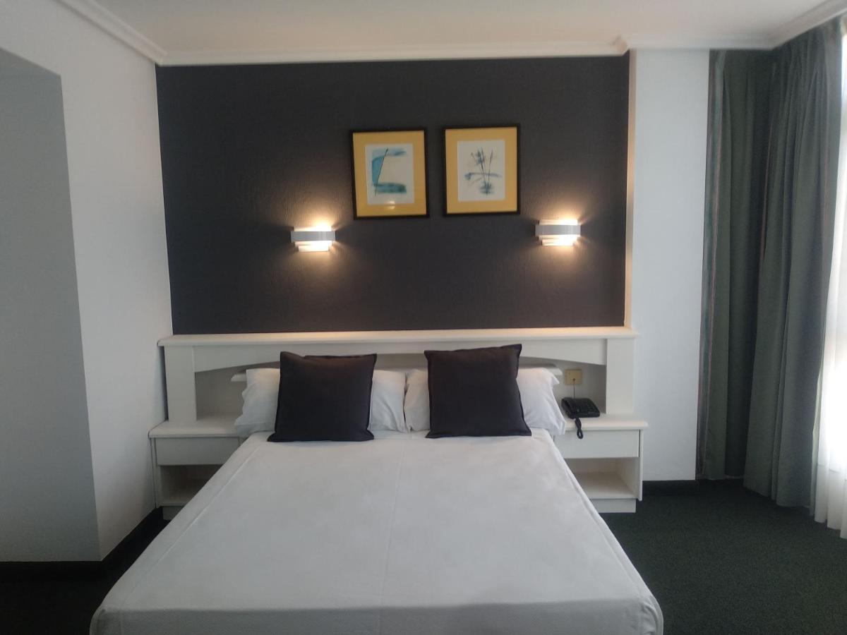 Hotel La Campana 3*