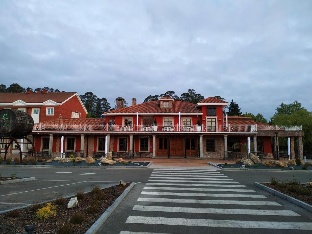 La Campana Hotel Llanera (Asturias)